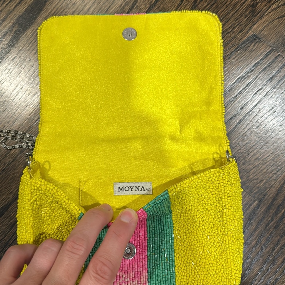 Moyna yellow chain strap bee beaded bag. Looks like Lilly Pulitzer. 
New - Picture 3 of 7